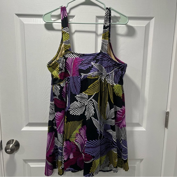 NWT Penbrooke Tankini Swimsuit One Piece Covering Modest Dotted Leave Design 24W - Picture 2 of 8